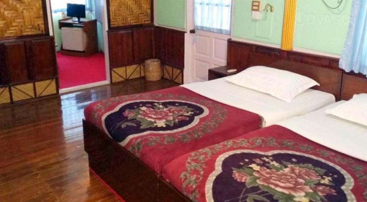 Golden Mandalay Hotel Bagian luar foto