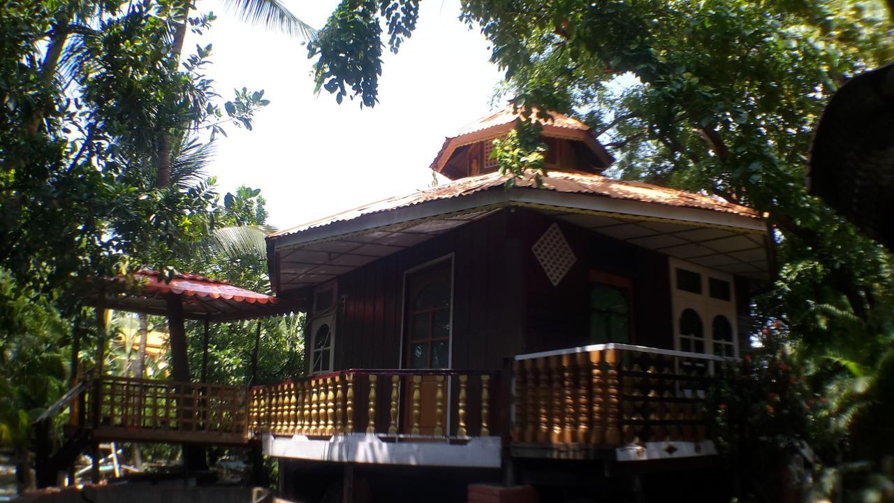 Golden Mandalay Hotel Bagian luar foto
